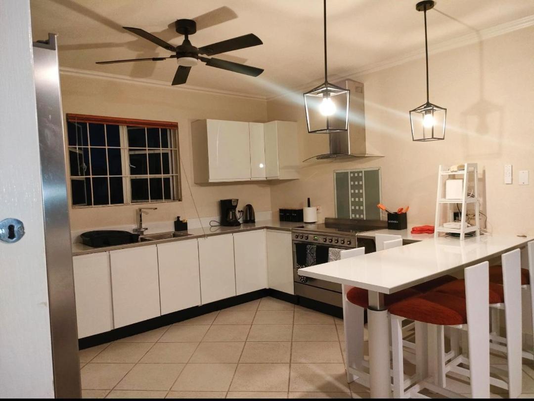 Surfer'S Paradise Retreat - Gated Community Townhouse For Surfers & Families ไครสต์เชิร์ช ภายนอก รูปภาพ